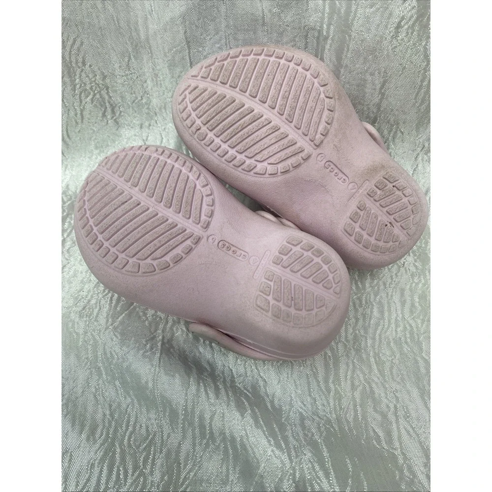 Crocs Baby Girl's Pink Colored Rubber Warm Weather Clogs Child  Toddler Size 4/5